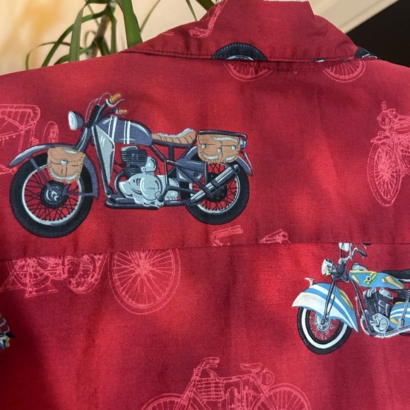 Halekulani Hawaii Red Motorcycle Pattern Men's Shirt XL - Picture 9 of 11